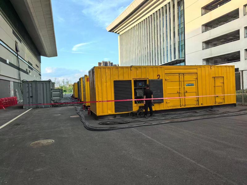 唐县柴油发电机冬季保养注意事项？